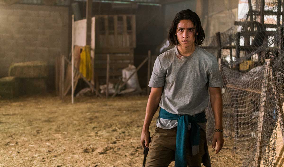 fear-the-walking-dead-episode-210-chris-henrie1200x707-inside