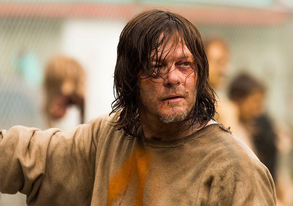 the-walking-dead-episode-707-daryl-reedus-935